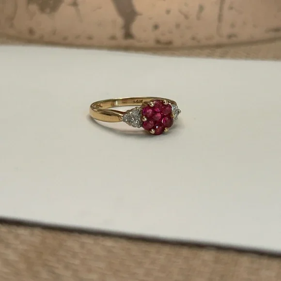 14K RUBY & DIAMOND RING - Picture 3 of 3
